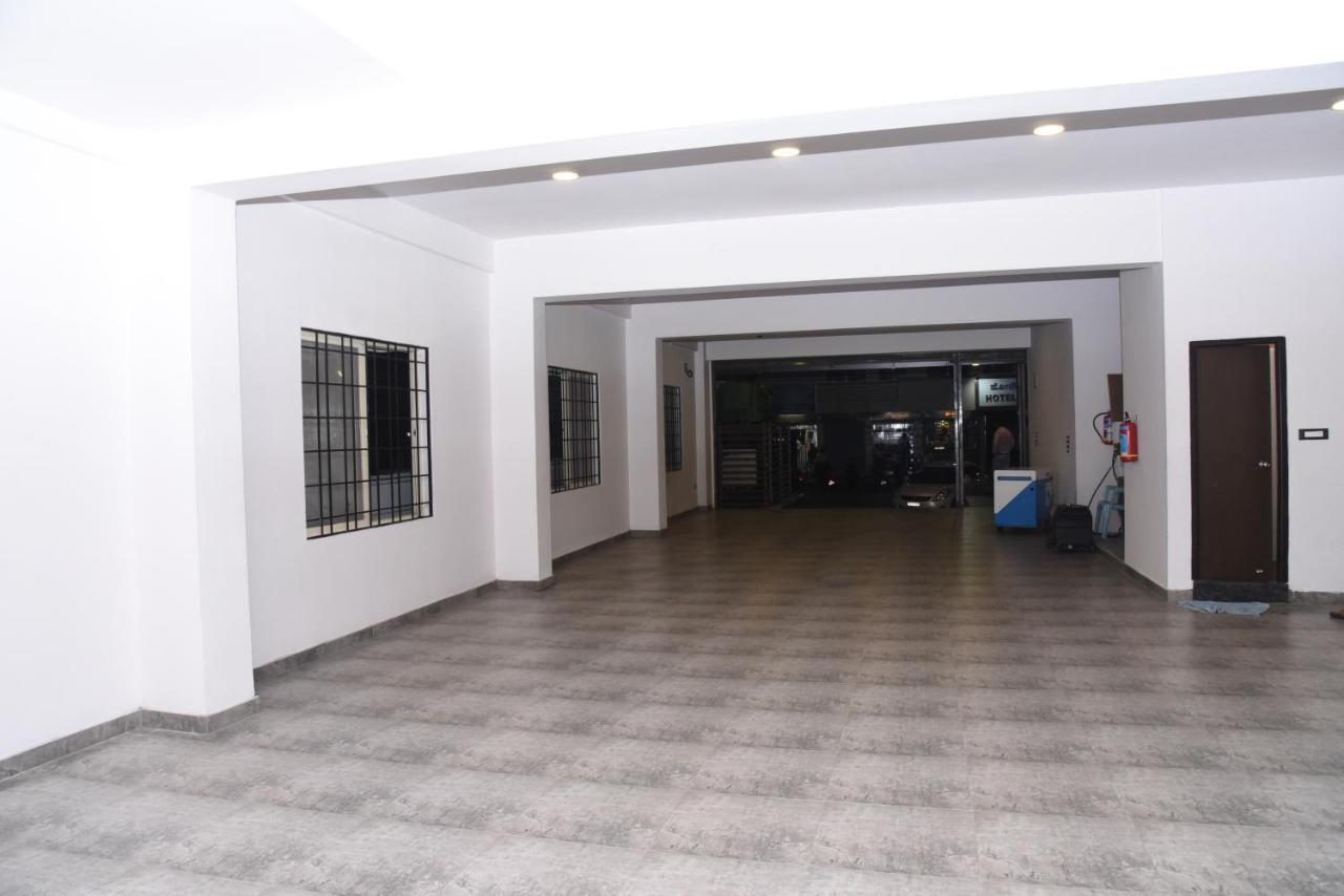 Hotel Grand Kubera Chikmagalūr Esterno foto