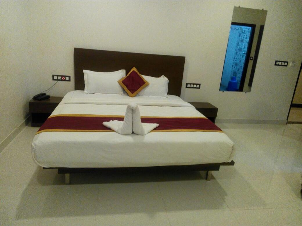 Hotel Grand Kubera Chikmagalūr Esterno foto